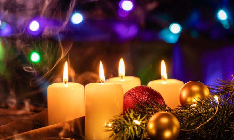 Image shows advent candles.