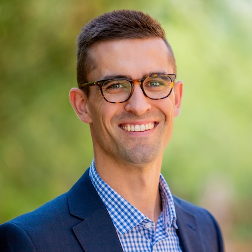 Headshot of Grant Flynn