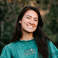 Headshot of Kimberly Hills