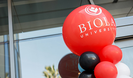 Biola balloon