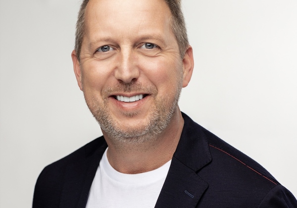 Photo of Bobby Gruenewald