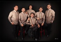 Photo of the ensemble