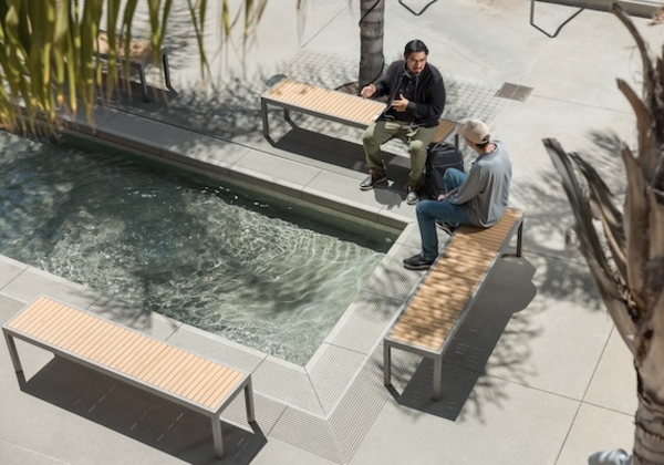 Talbot reflection pool