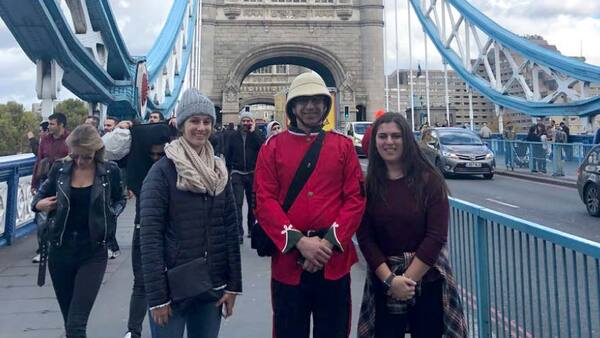 two young women at London Bridge