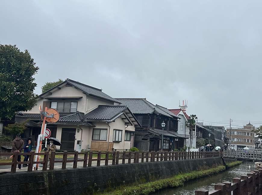 Student-taken photo of residential homes in Japan