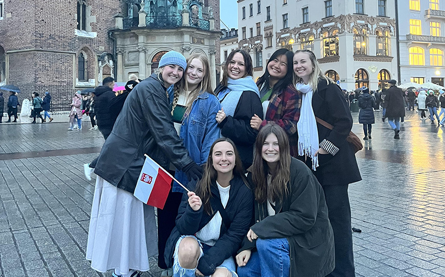 group of students sightseeing